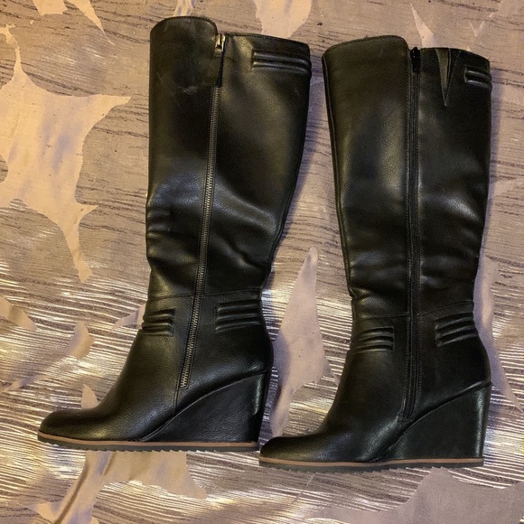 Crown Vintage Shoes - Crown Vintage Black Wedge Boots